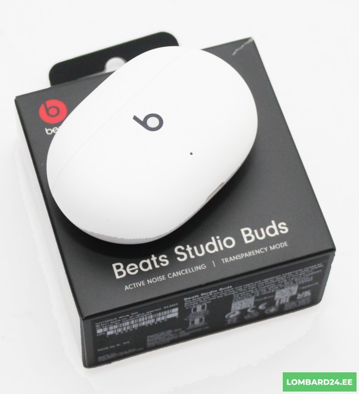 Beats Studio Buds
