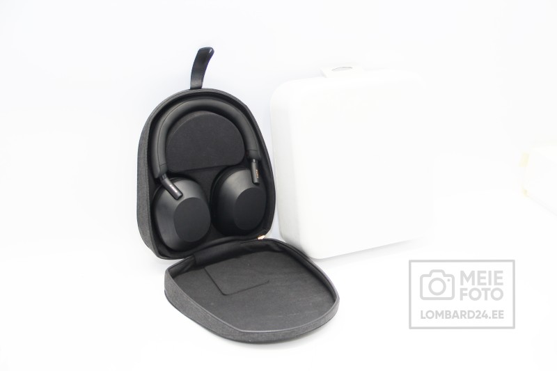 Sony WH-1000XM5