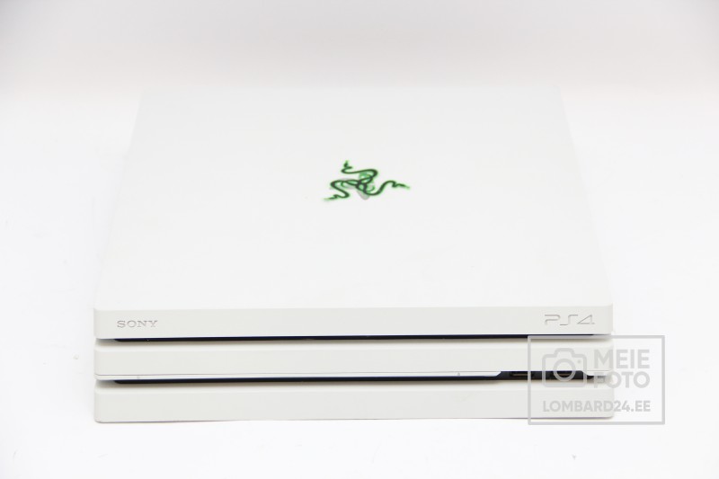 Sony Playstation 4 Pro 1TB
