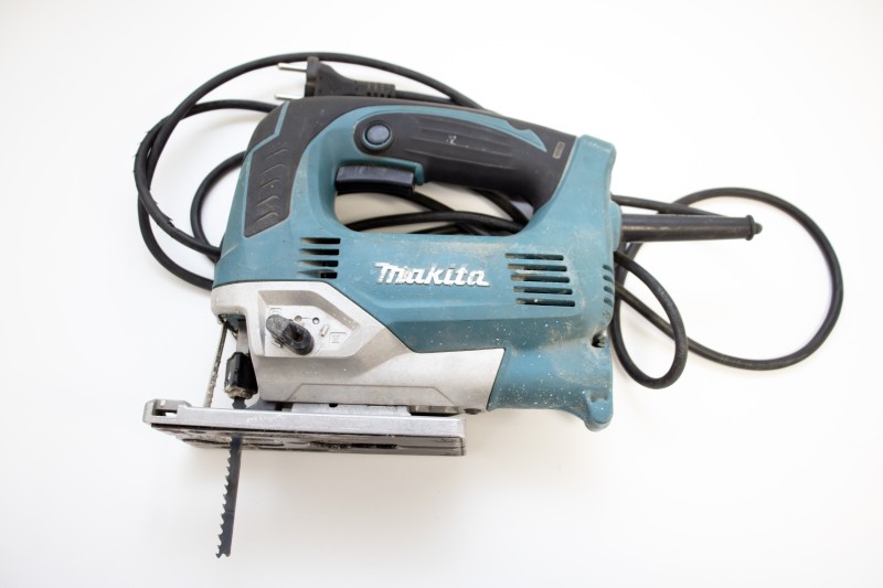 Makita JV0600