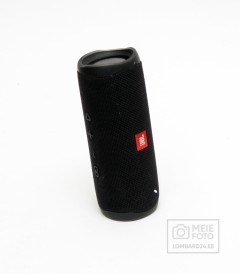 JBL Flip 5