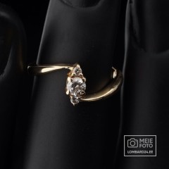 Kuldsõrmus teementidega 2.62g