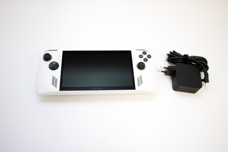 Asus Rog Ally Z1 Extreme