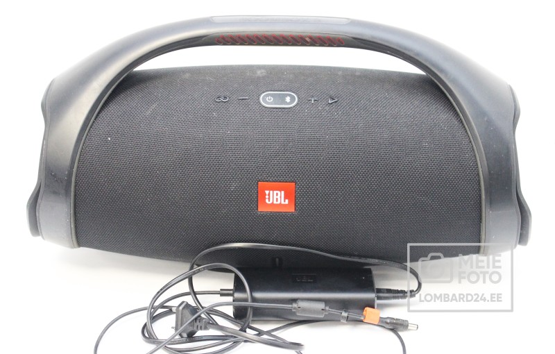 JBL Boombox 2