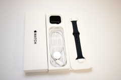 Apple Watch SE 3 GPS 44mm M/L