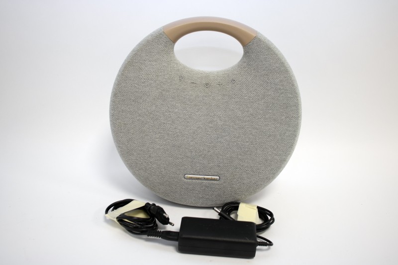 Harman Kardon Onyx Studio 6