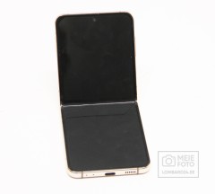 Samsung Galaxy Z Flip 4 128GB