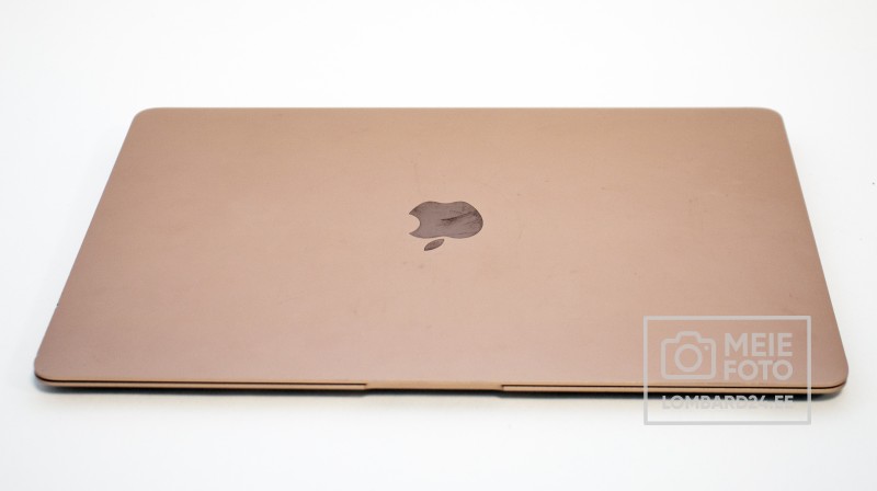 MacBook Air  2019 256GB