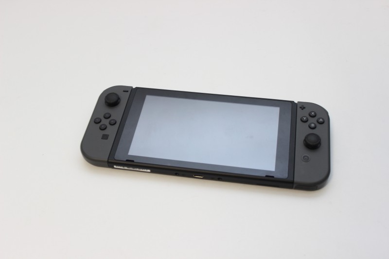 Nintendo Switch V2 32GB
