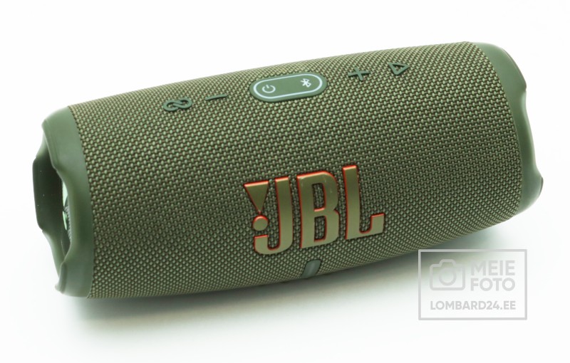 JBL Charge 5