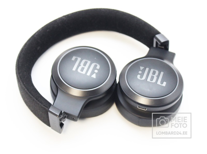 JBL Live 670NC
