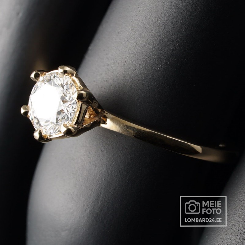 Kuldsõrmus teemandiga 1,07ct