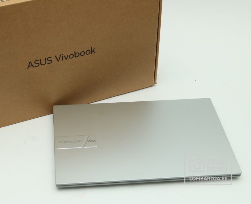 Asus Vivobook F1504V