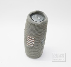 JBL Charge 5