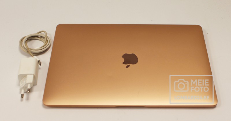 Apple MacBook Air M1