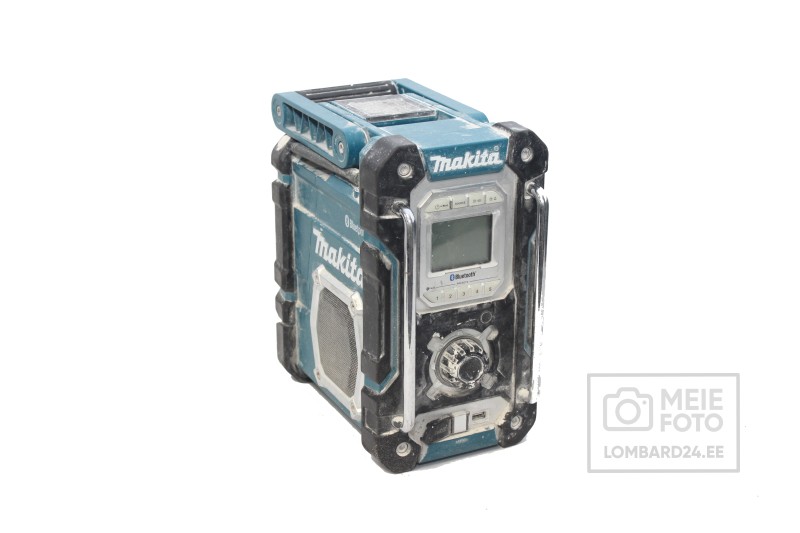 Makita DMR108 4.0Ah