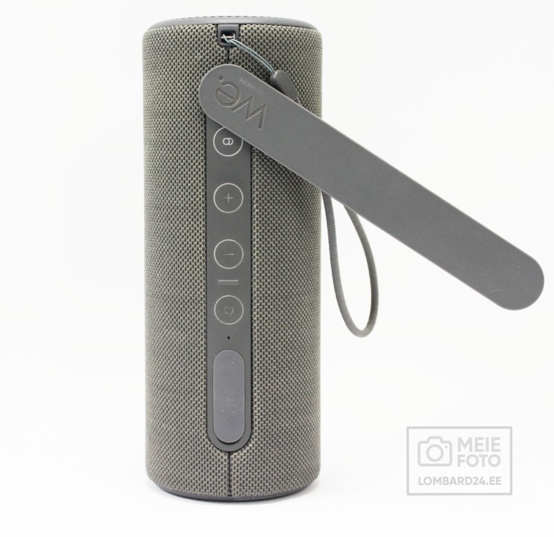 We by Loewe We. HEAR 1