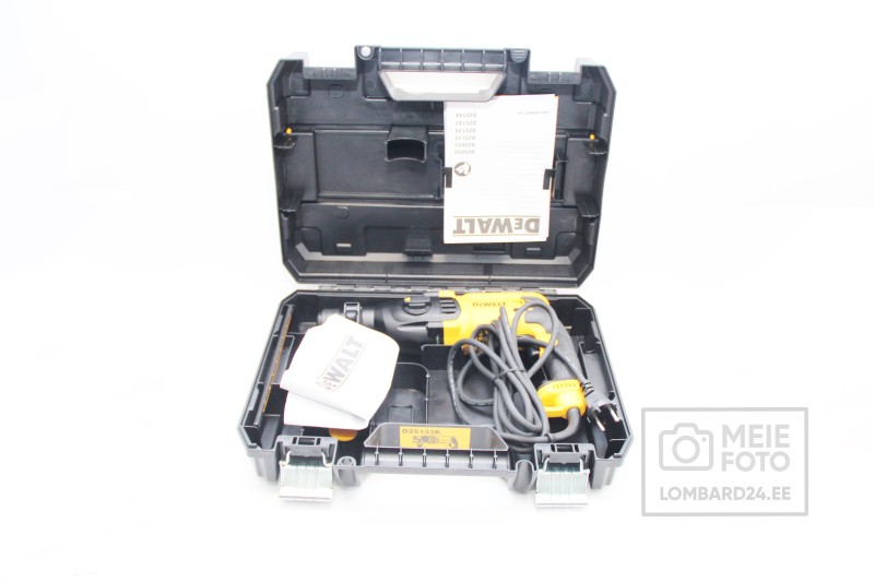 Dewalt D25133K