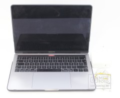 Macbook Pro 13" 2019 Two Thunderbolt 3 ports