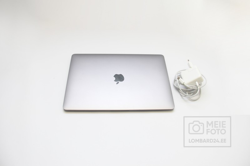 Apple Macbook Air M1