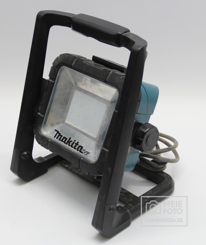 Makita DML805