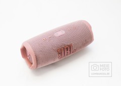 JBL Charge 5