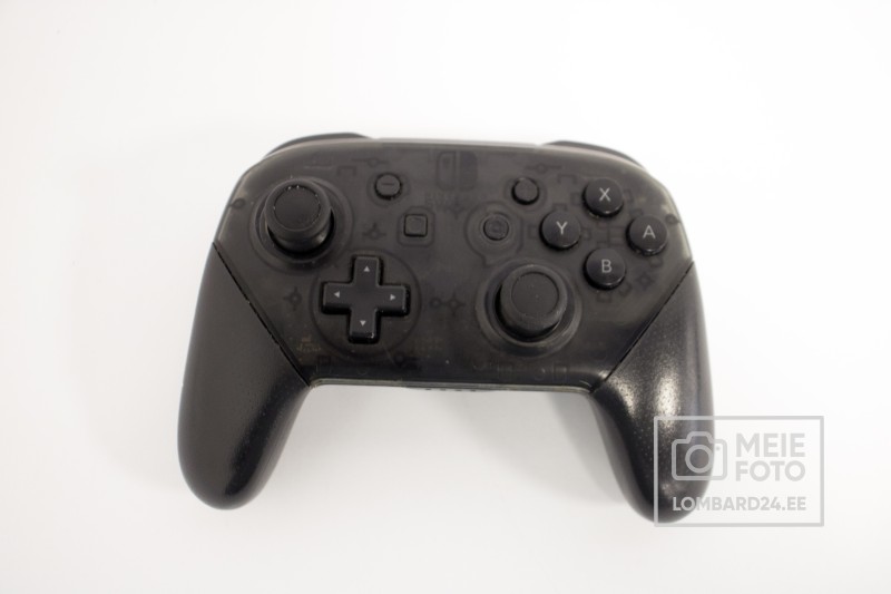 Nintendo Switch Pro Controller