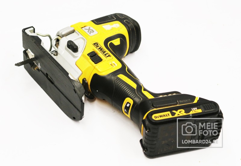 DeWALT DCS335 + 1.5Ah 18V