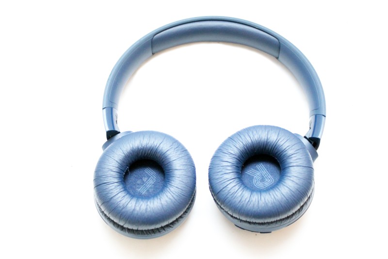 JBL Tune 520BT