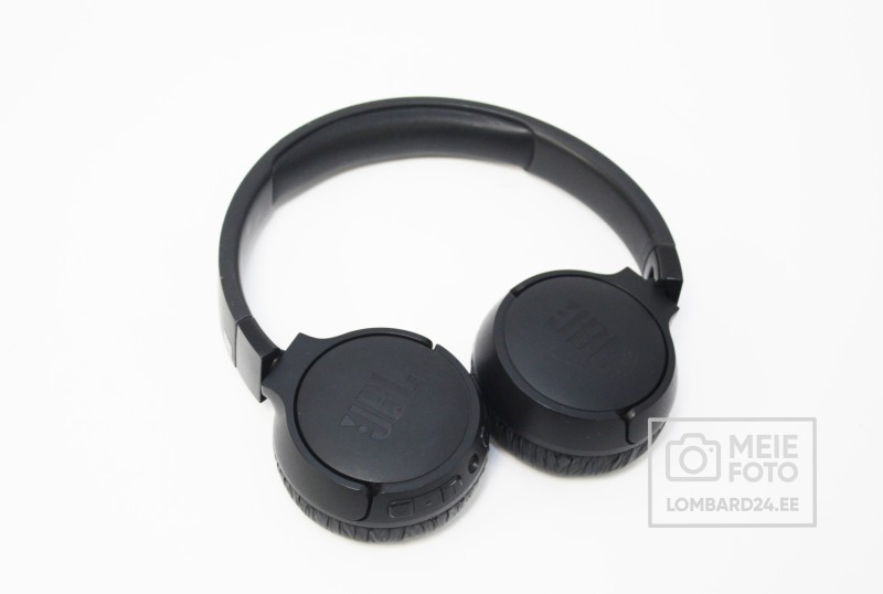 JBL Tune 660NC