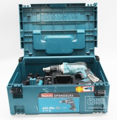 Makita DFS452ZJX3