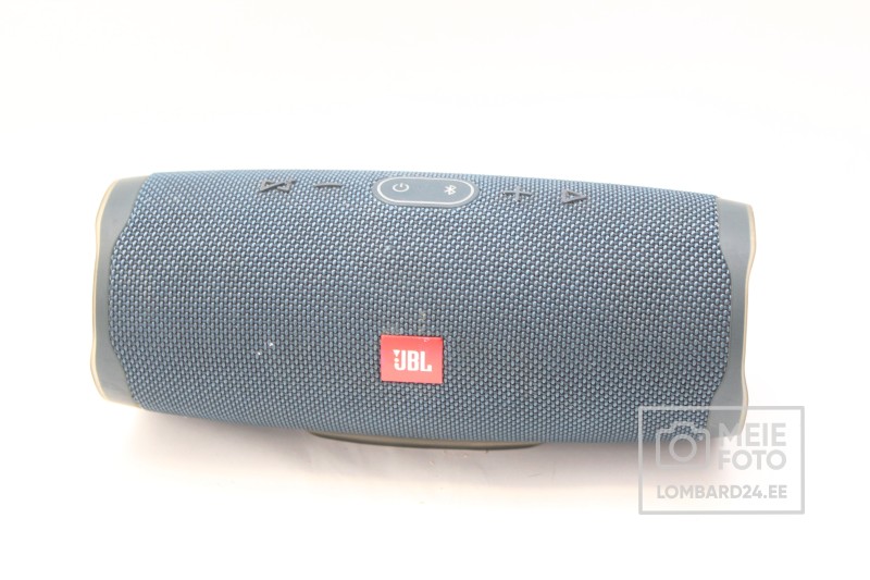JBL Charge 4