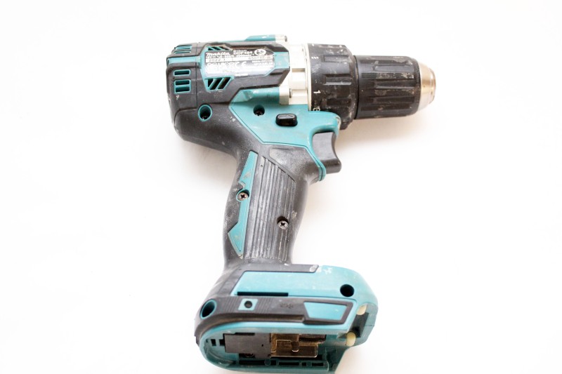 Makita DDF484