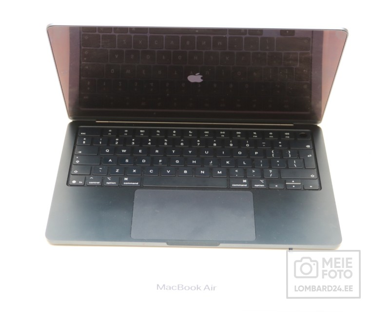 MacBook Air (13-inch, M4, 2025)