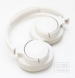 JBL Tune 760NC