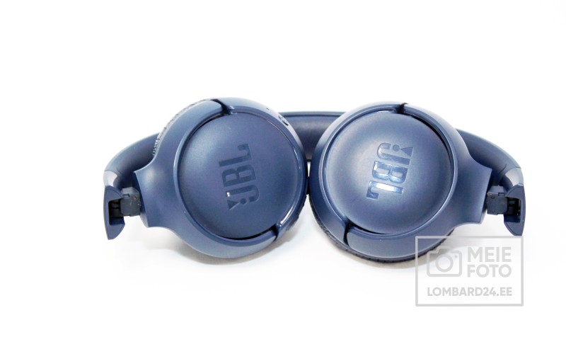 JBL Tune 520BT