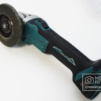 Makita DGA504