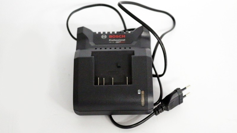 Laadija Bosch AL 1820 CV 10.8V-18V 2.0A