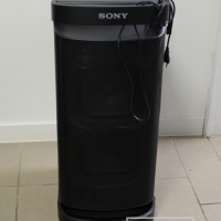 Kõlar Sony SRS-XP700 kuni 25h aku, IPX4