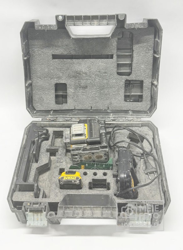Laserlood Dewalt DCE089G 3 kiirt