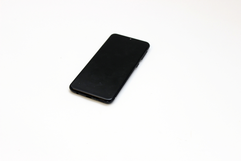 Mobiiltelefon Samsung Galaxy A20e 32GB 3GB RAM