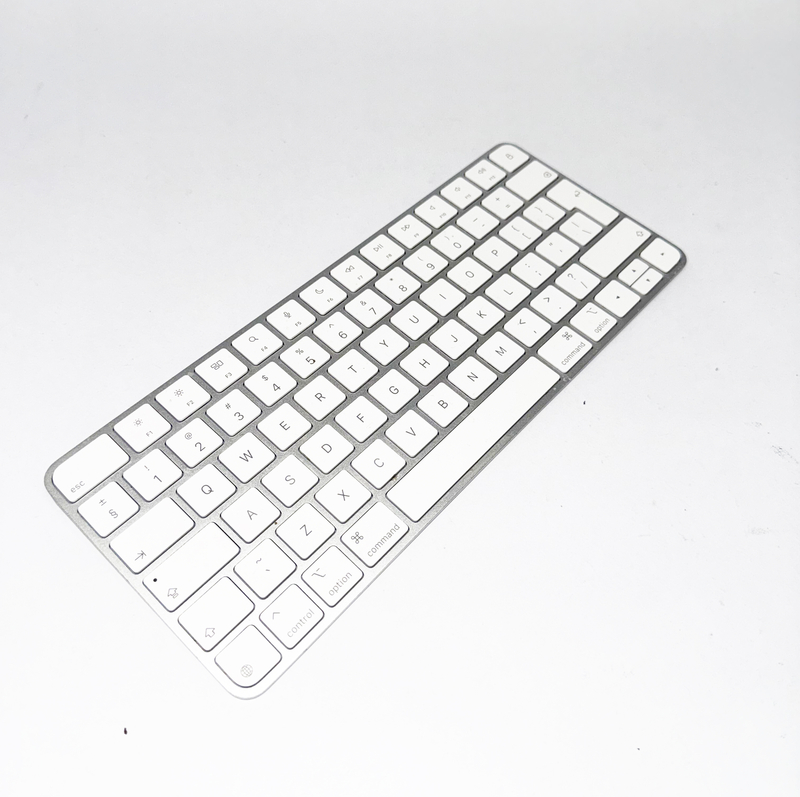 Keyboard Apple Magic Keyboard A3203 Bluetooth USB-C used — 40