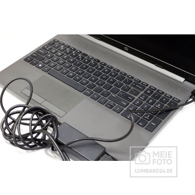 Sülearvuti HP 255 G8 15.6" HD matt