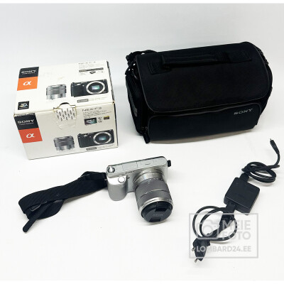 Sony NEX-F3K Silver + AF E 18-55mm F3.5-5.6 OSS