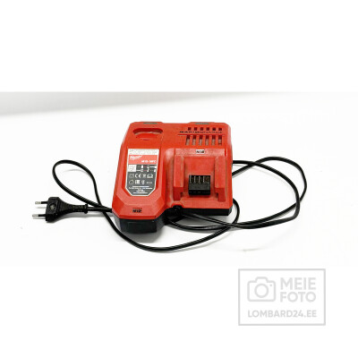 Laadija Milwaukee M12-18FC 6A kiirlaadimine