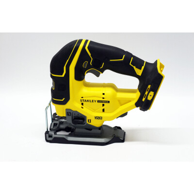 Tikksaag Stanley SFMCS650 18V 85mm puidulõige