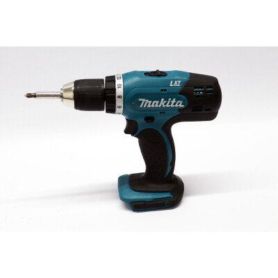 Puur Makita DDF453 18V 2-käiguline