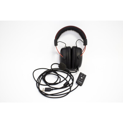 Peakomplekt HyperX Cloud III USB-C, USB-A, 3,5 mm