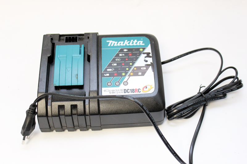 Akulaadija Makita DC18SD 14.4V/18V Li-Ion