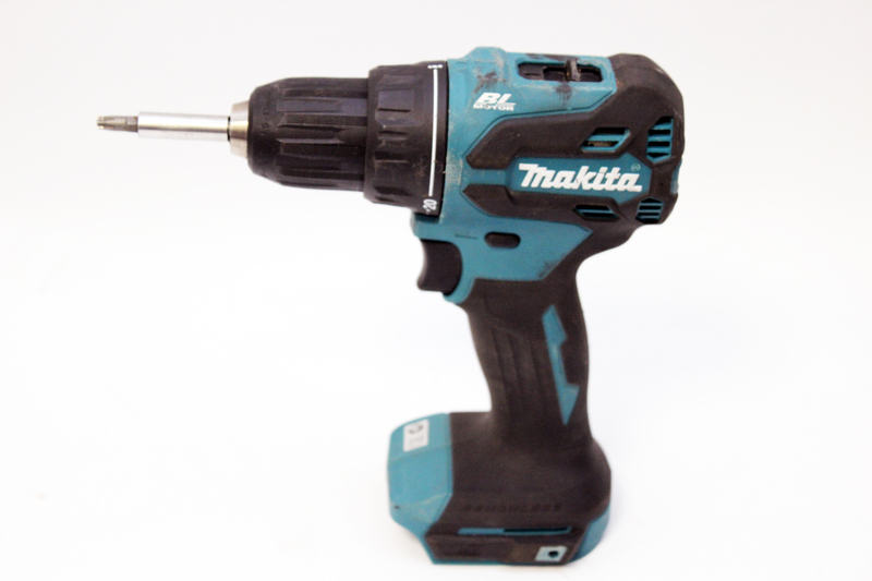 Trell Makita DDF490 Harjadeta 18V LXT 65 Nm